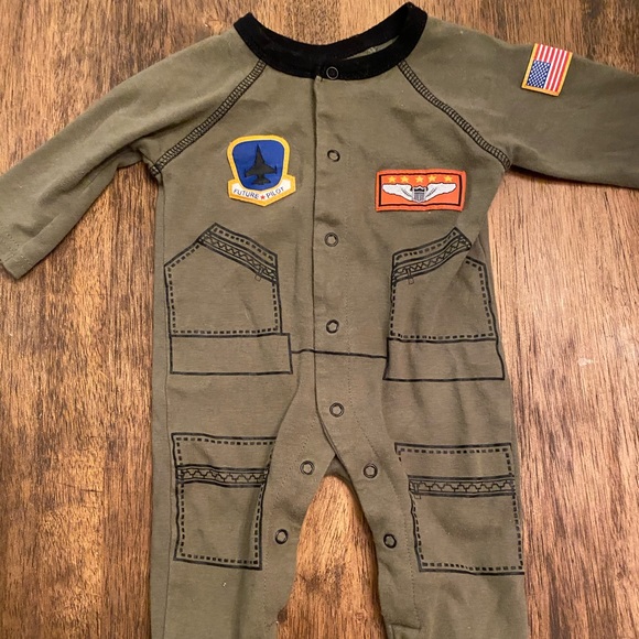 Aviator footed pjs - Picture 1 of 2